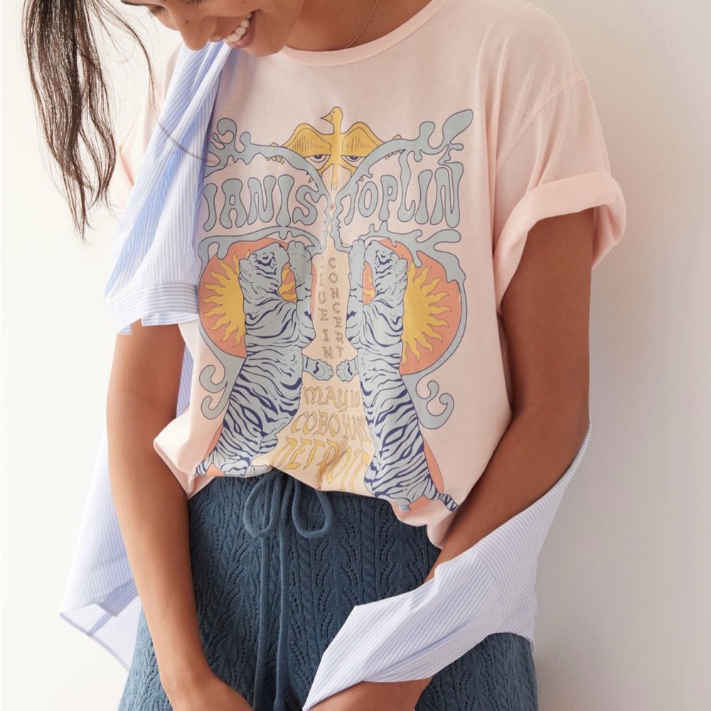 Janis Joplin Graphic Tee - Pink